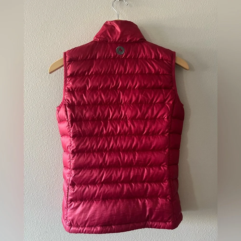 Marmot Women’s Pink 800 Fill XS Puffer Vest - Picture 2 of 15
